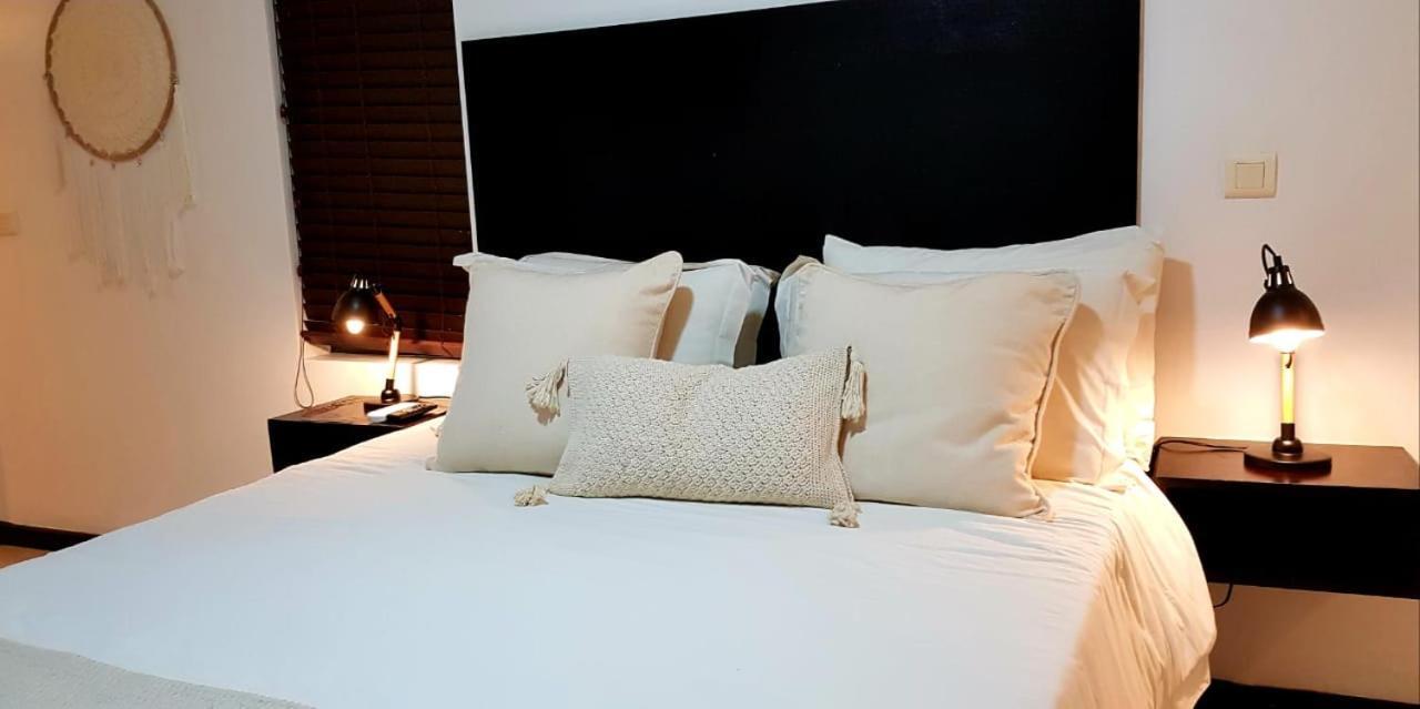 Beach Apartment - Trou Aux Biches - Ground Floor モン・ショワジー エクステリア 写真