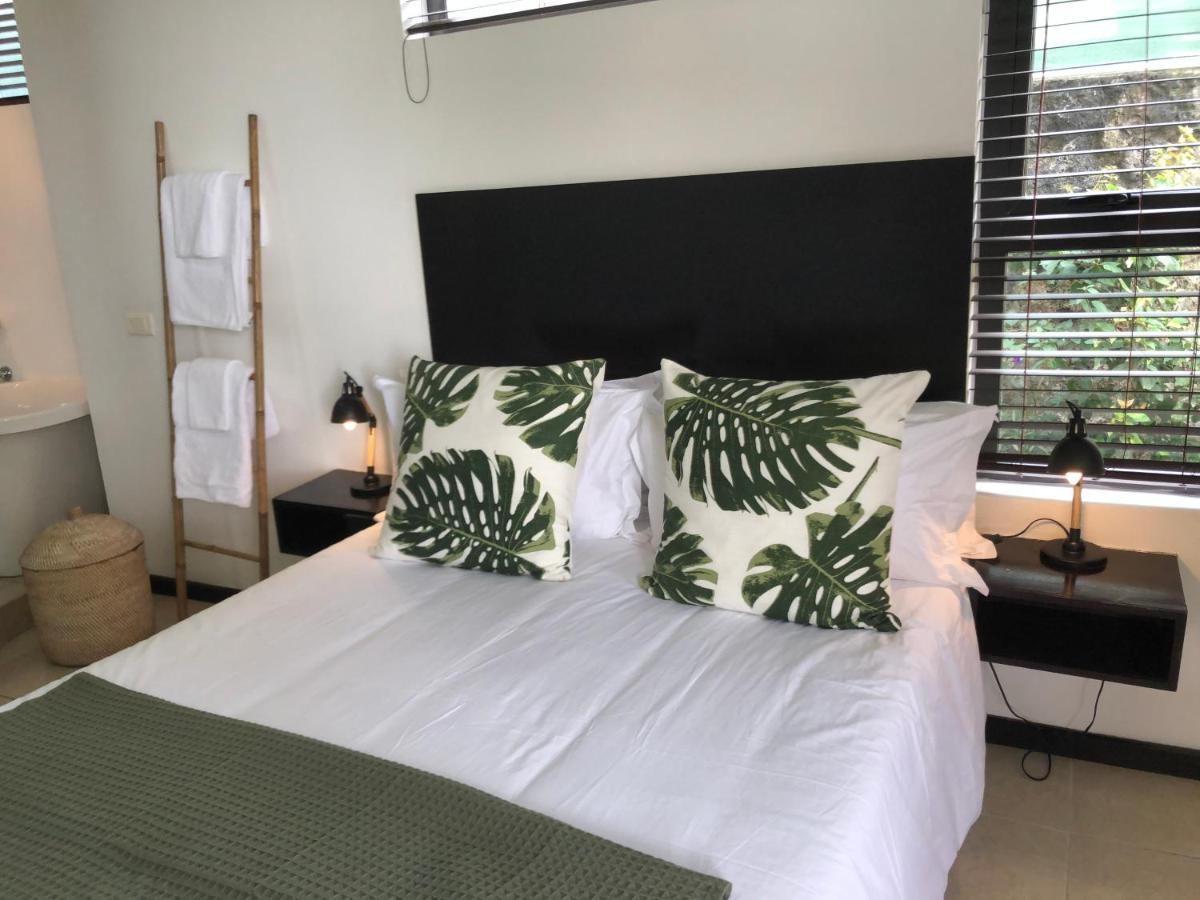 Beach Apartment - Trou Aux Biches - Ground Floor モン・ショワジー エクステリア 写真